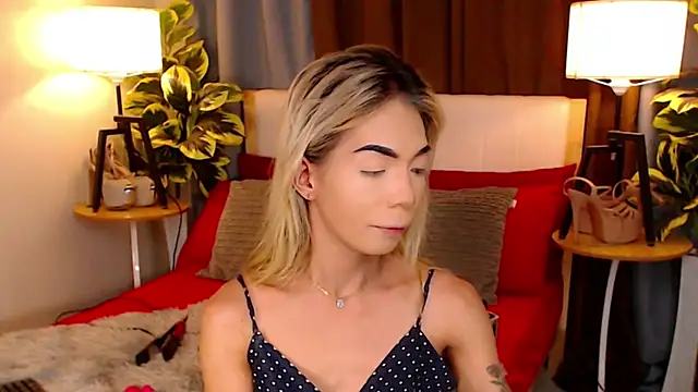 CelestinaMarquez0427 online show from December 3, 4:20 am