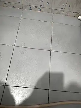 Leon hot33 online show from March 25, 12:44 pm