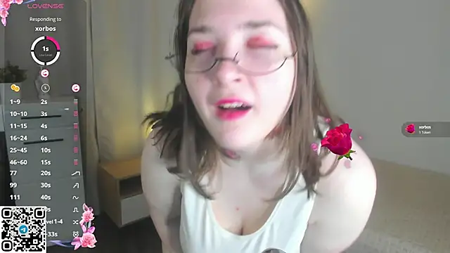 LakeshiaVodopich online show from October 3, 8:55 am