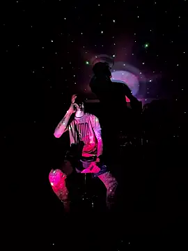 Snapshot of MODEST11_MMiILOO_AMARO chatting on January 11, 1:10 am MODEST11 MMiILOO AMARO online show from January 11, 1:10 am