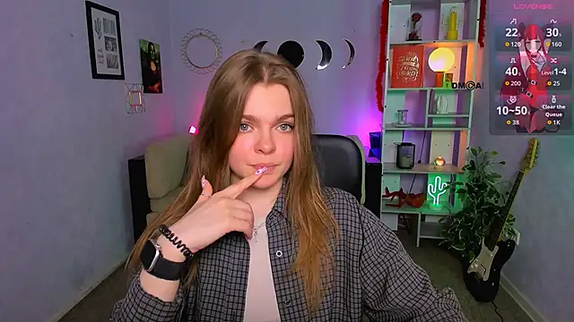 Snapshot of veronica_bubble chatting on April 8, 7:25 pm veronica bubble online show from April 8, 7:25 pm
