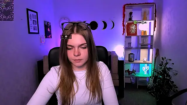 Snapshot of veronica_bubble chatting on April 15, 9:26 pm veronica bubble online show from April 15, 9:26 pm