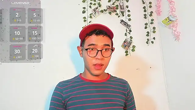 Snapshot of cute_sammy_1 chatting on September 30, 11:37 am cute sammy 1 online show from September 30, 11:37 am