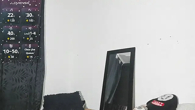 Snapshot of cute_sammy_1 chatting on October 9, 2:04 pm cute sammy 1 online show from October 9, 2:04 pm