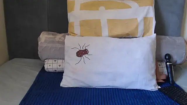 Tyllorsavage online show from October 23, 8:13 am