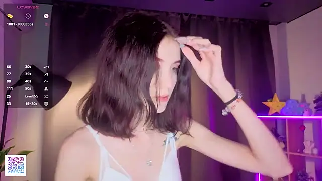 BelindaParbs online show from September 27, 6:13 pm