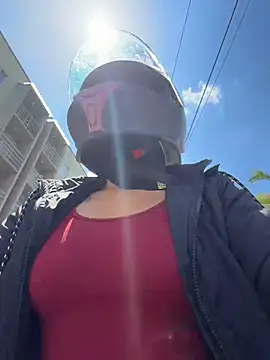 AlannaEvons online show from February 26, 3:44 pm