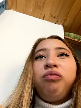 mia skys online show from January 8, 1:13 pm