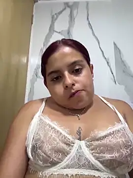 Snapshot of sbanna_valle_ chatting on May 1, 1:32 am sbanna valle online show from May 1, 1:32 am