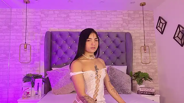 PauVega  online show from June 25, 1:26 pm