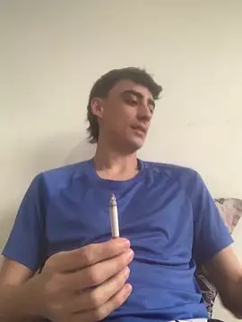 Snapshot of rhymepaul chatting on February 4, 11:49 am rhymepaul online show from February 4, 11:49 am