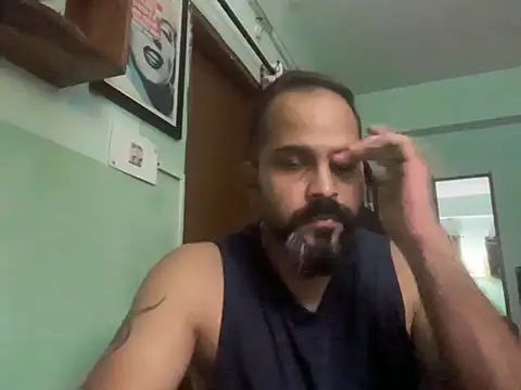 Snapshot of siddy_85 chatting on July 25, 10:40 pm siddy 85 online show from July 25, 10:40 pm