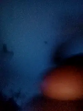 Snapshot of isabella_brown1 chatting on March 28, 3:33 pm isabella brown1 online show from March 28, 3:33 pm
