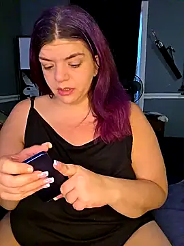 cakeforu11 online show from October 11, 12:15 pm