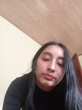 Snapshot of Dulce_antonella chatting on September 13, 9:47 pm Dulce antonella online show from September 13, 9:47 pm
