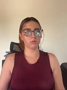 CoraVibes online show from September 29, 7:51 pm