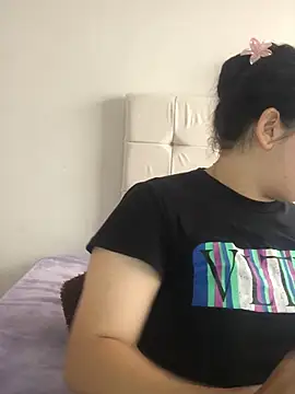 Kuromy x online show from February 27, 2:50 pm