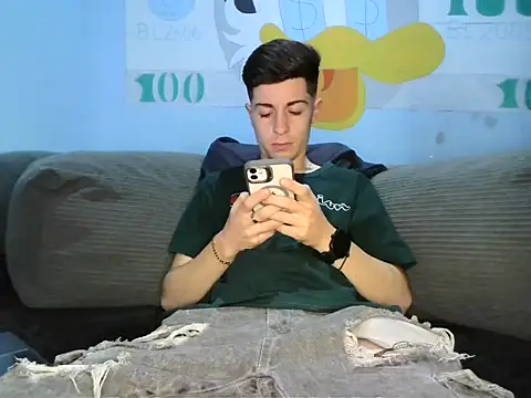 Newbrian20 online show from October 2, 10:17 pm