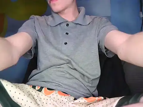 Newbrian20 online show from October 16, 2:12 am