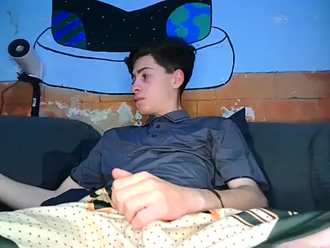 Newbrian20 online show from November 4, 10:53 pm