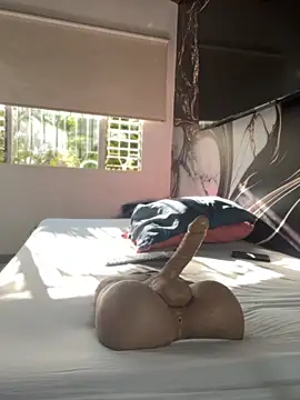 Snapshot of MelissaAlCapone chatting on October 6, 9:01 pm MelissaAlCapone online show from October 6, 9:01 pm