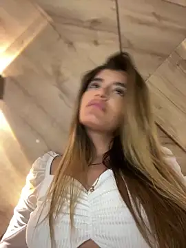 MelissaAlCapone online show from May 19, 1:00 am