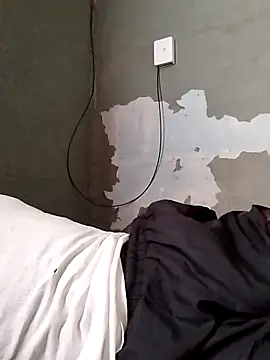 Snapshot of Bennteny67 chatting on October 30, 6:37 am Bennteny67 online show from October 30, 6:37 am