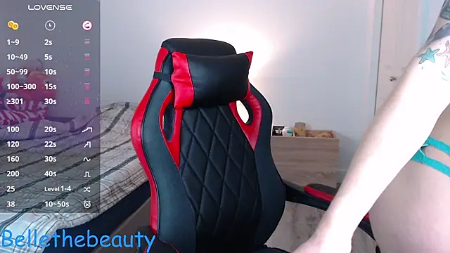 bellethebeauty20 online show from February 26, 9:58 pm