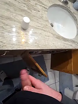 Snapshot of Ricotta1 chatting on February 8, 5:11 am Ricotta1 online show from February 8, 5:11 am