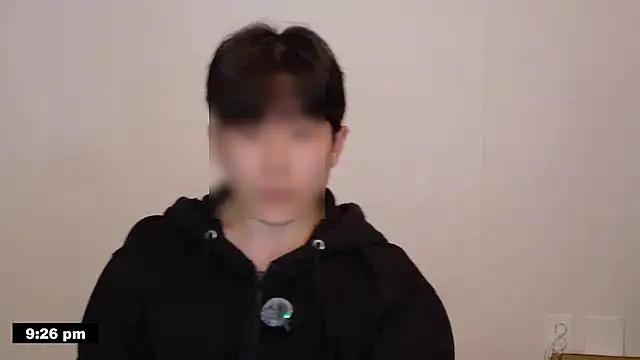 Snapshot of min9811 chatting on April 8, 12:27 pm min9811 online show from April 8, 12:27 pm