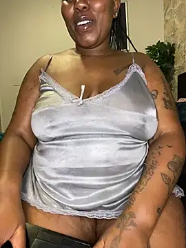 fatpussydallx online show from May 23, 6:34 pm