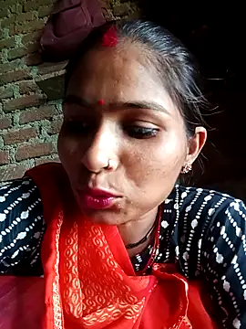 Snapshot of Pooja_chohan chatting on September 13, 5:29 am Pooja chohan online show from September 13, 5:29 am