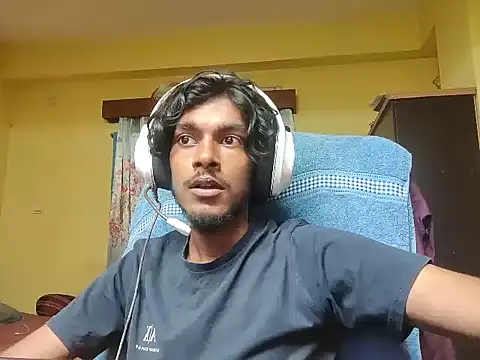 Snapshot of thecatfish chatting on September 8, 3:11 pm thecatfish online show from September 8, 3:11 pm