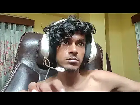 Snapshot of thecatfish chatting on September 26, 7:07 pm thecatfish online show from September 26, 7:07 pm