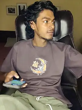 Snapshot of thecatfish chatting on October 29, 11:50 pm thecatfish online show from October 29, 11:50 pm