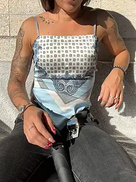 MargauxObsession online show from October 11, 2:15 pm