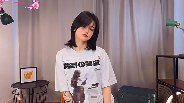 Snapshot of PamilaGrassle chatting on September 27, 4:06 am PamilaGrassle online show from September 27, 4:06 am