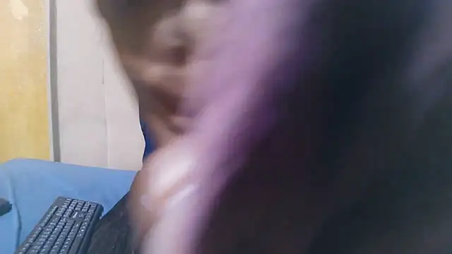 Teemanxxx25 online show from October 8, 8:39 pm