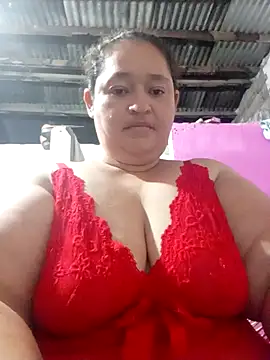 Snapshot of Sexyy-BBW chatting on October 16, 6:25 am Sexyy-BBW online show from October 16, 6:25 am