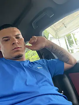 YadielPublic online show from September 19, 5:35 pm