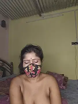 Love143A online show from May 15, 4:36 pm