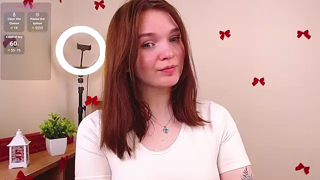 Snapshot of EvaJackson111 chatting on November 22, 2:38 pm EvaJackson111 online show from November 22, 2:38 pm