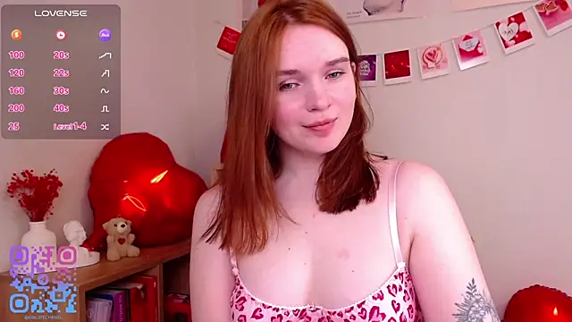 Snapshot of EvaJackson111 chatting on February 10, 11:14 am EvaJackson111 online show from February 10, 11:14 am