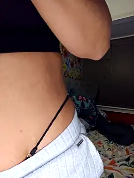 Filthymaddymilfy25 online show from February 5, 5:45 am