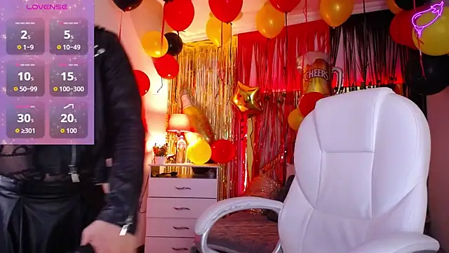 Snapshot of Ashley_parkerr chatting on September 26, 5:33 am Ashley parkerr online show from September 26, 5:33 am