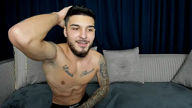 ZaraBliss3 online show from October 15, 9:04 pm