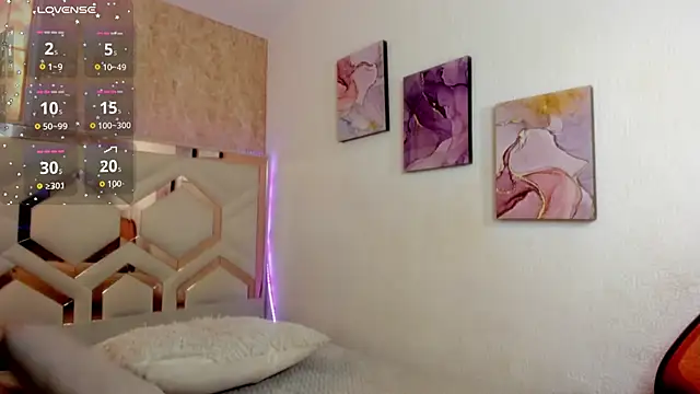 Emma Velkan online show from March 22, 1:03 pm