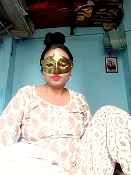 Snapshot of Mast-Haseena chatting on May 12, 9:06 am Mast-Haseena online show from May 12, 9:06 am