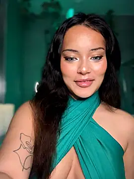 Snapshot of Risky_Workouts chatting on February 24, 10:30 pm Risky Workouts online show from February 24, 10:30 pm