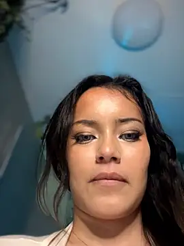 Snapshot of Risky_Workouts chatting on March 1, 12:40 pm Risky Workouts online show from March 1, 12:40 pm